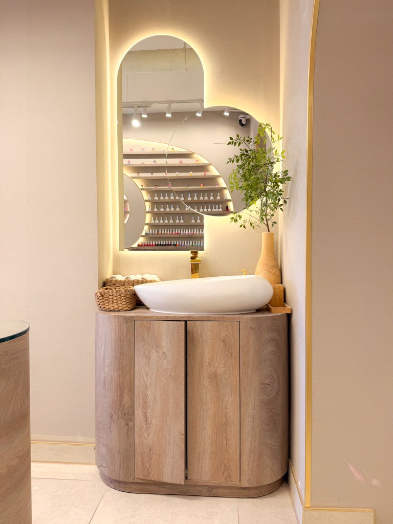 Luxury nail spa in Hampstead London with calm minimalist interior and elegant relaxing beauty space